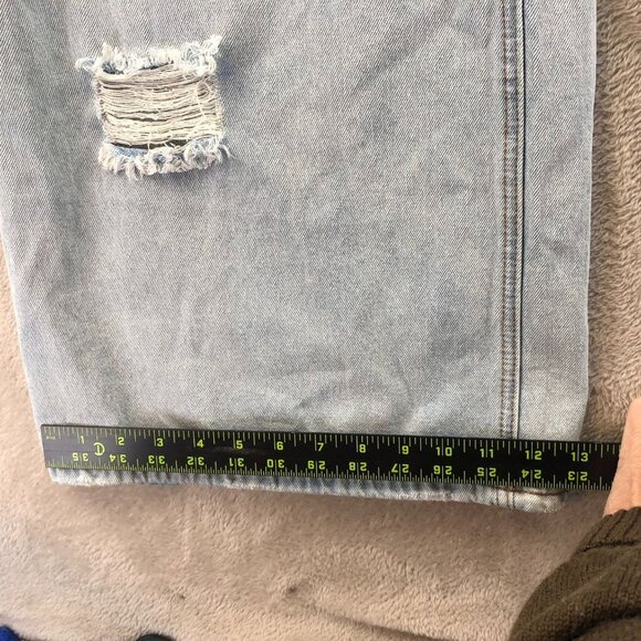 Almost Famous Womens Jeans Size 7 Blue Denim Light Wash Wide Leg Distressed - Picture 7 of 15